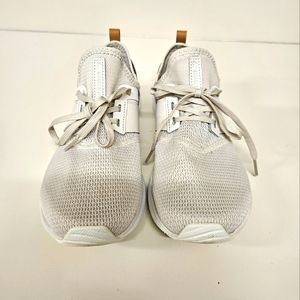 New Balance Nergize sneaker